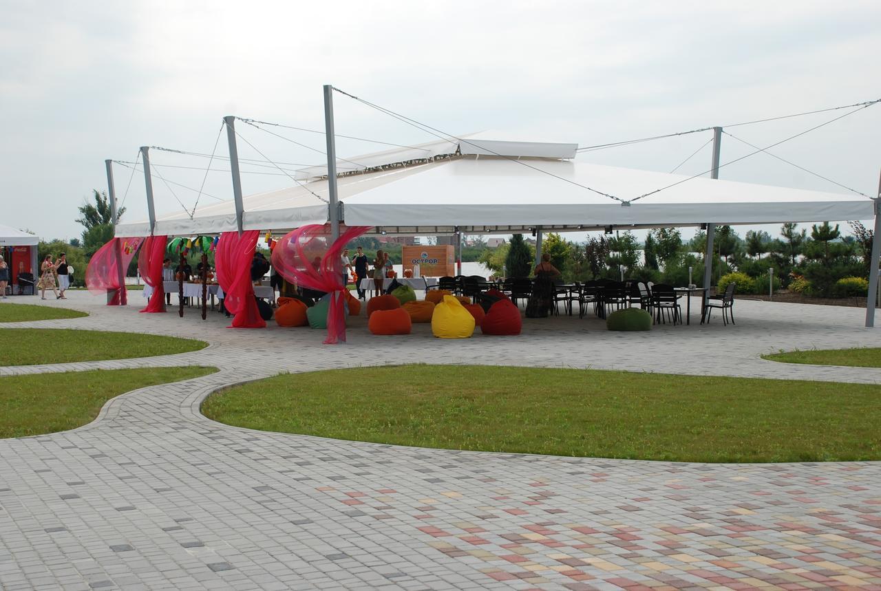 Ostrov River Club Novoselovka  Экстерьер фото