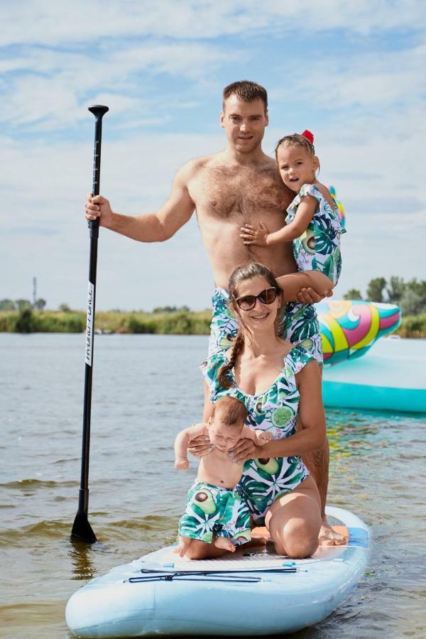 Ostrov River Club Novoselovka  Экстерьер фото